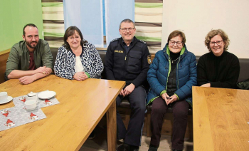 Gespräche mit Polizei und Zoll